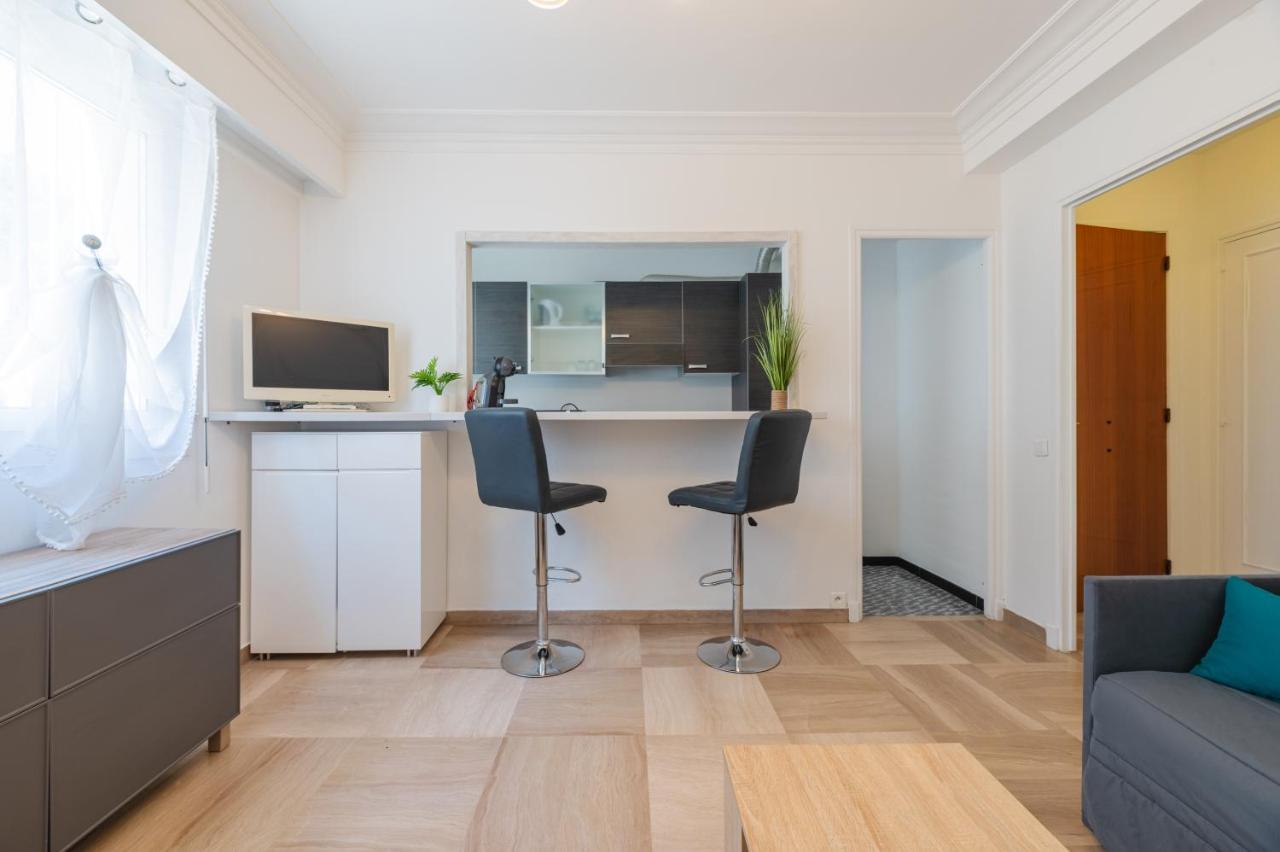 Cosy Studio Soleia, 50M From Sea Side 멍똥 외부 사진